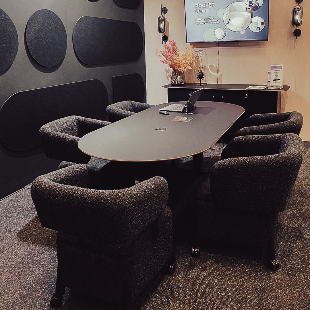 maluti-height-adj-meeting-table01 maluti height adj meeting table01